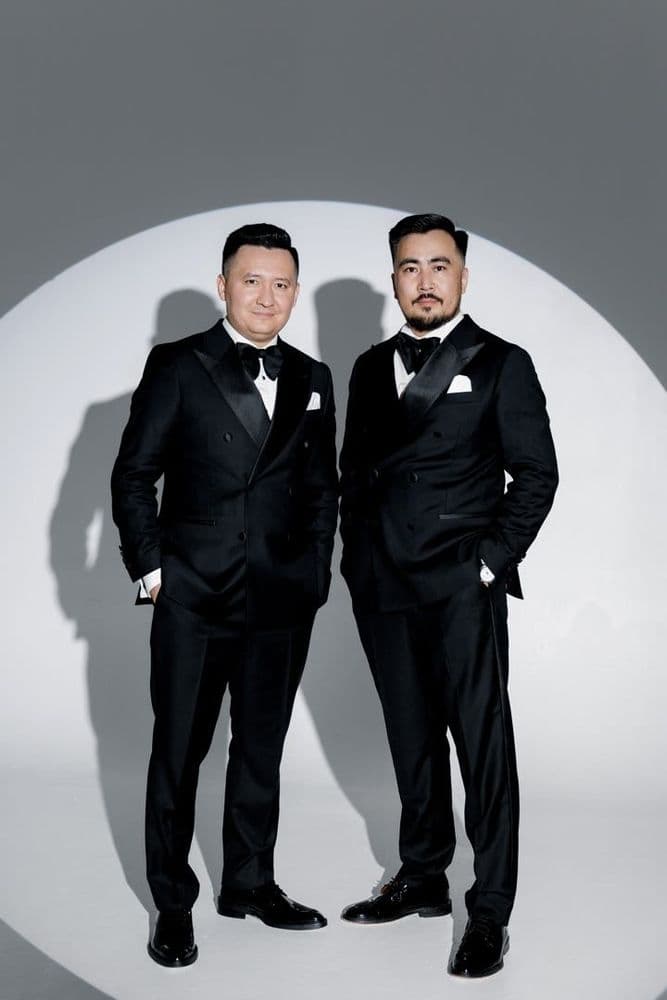 Изображение артиста Дуэт ведущих Нурлан и Олжас