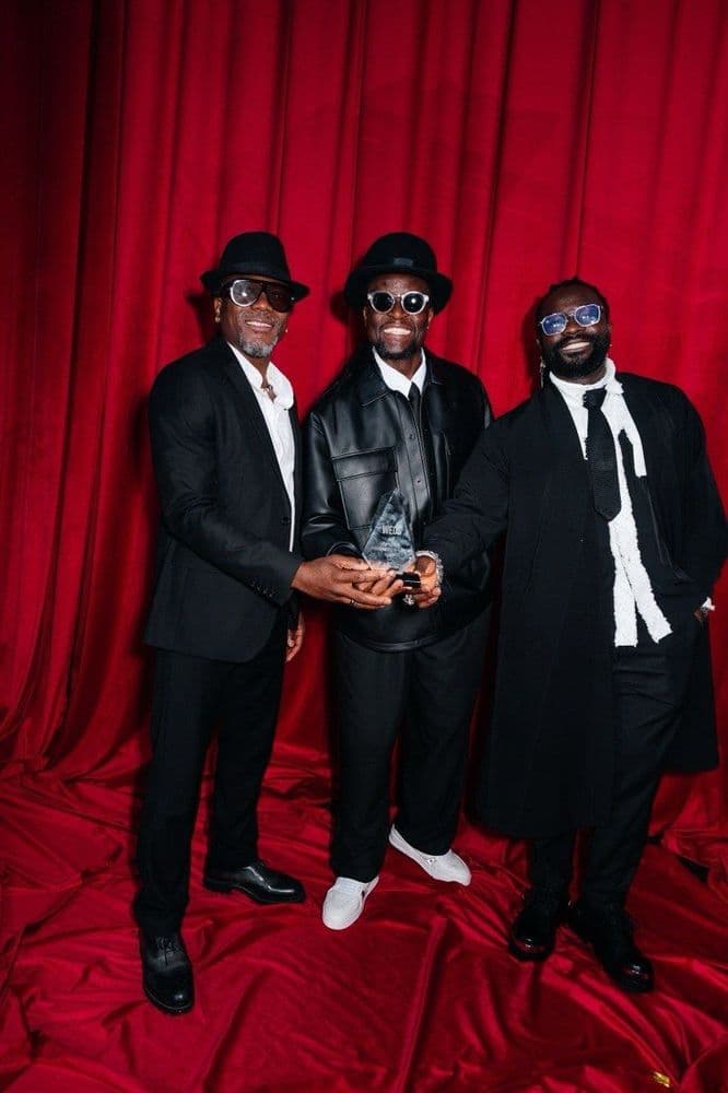 Изображение артиста «Килиманджаро шоу!»