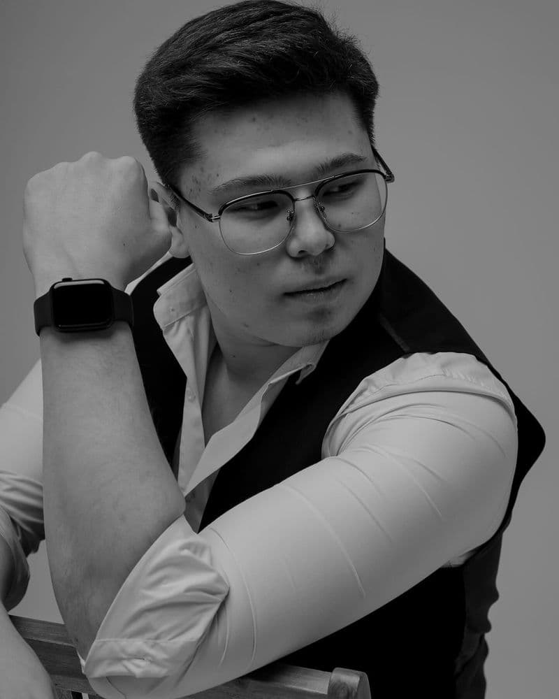 Image of the artist Photographer Mynbayev Ernar